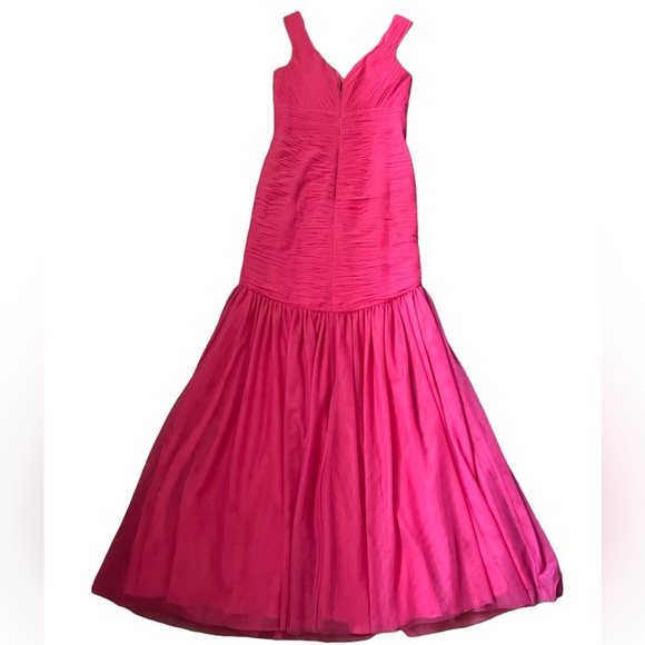 Monique Lhuillier Barbiecore Pink Tulle Double V Mermaid Formal Maxi Gown Size 6 - Picture 7 of 13